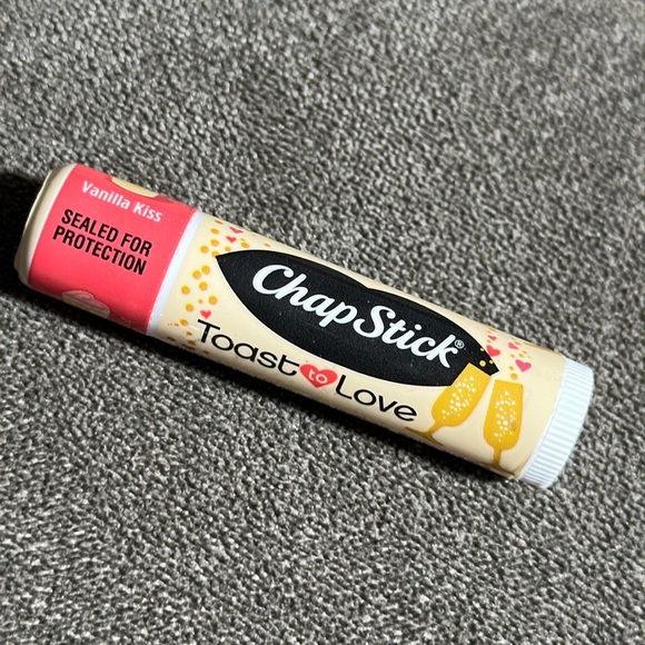 🥰🥰Chap Stick Toast to Love Set🥰🥰 - Picture 2 of 3